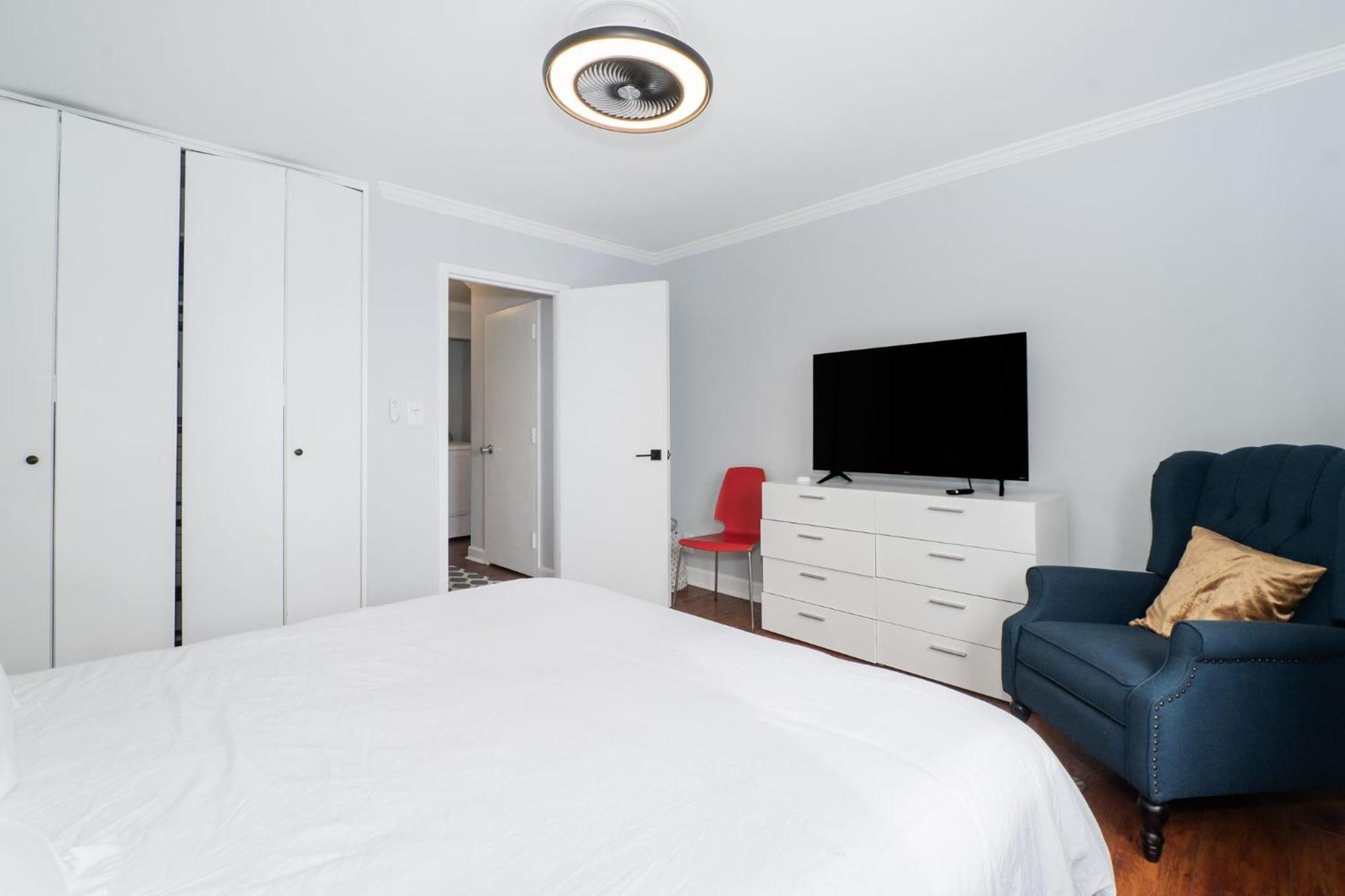 21Floor-Renovated 2Br,1Bath King And Queen Bed And Parking 亚特兰大 外观 照片