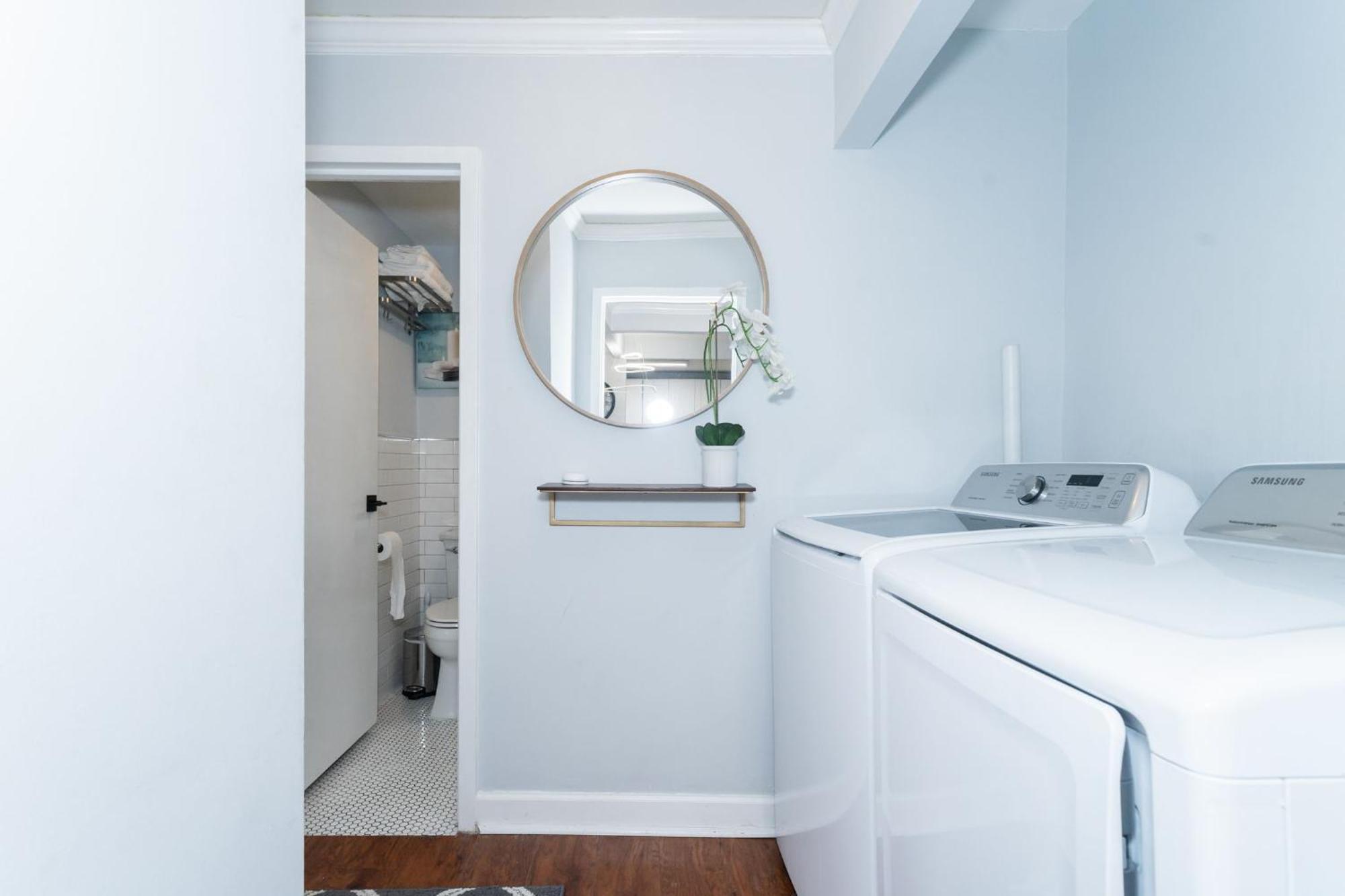 21Floor-Renovated 2Br,1Bath King And Queen Bed And Parking 亚特兰大 外观 照片
