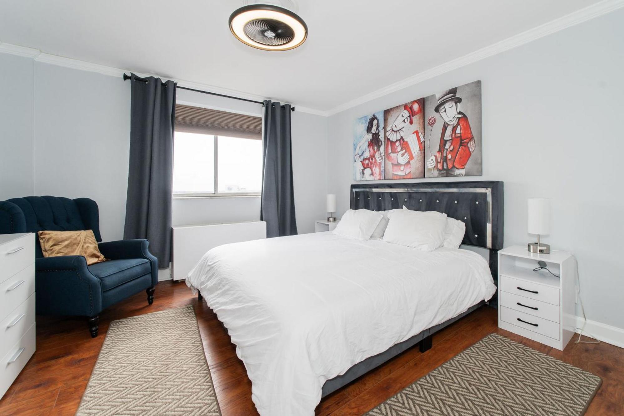 21Floor-Renovated 2Br,1Bath King And Queen Bed And Parking 亚特兰大 外观 照片