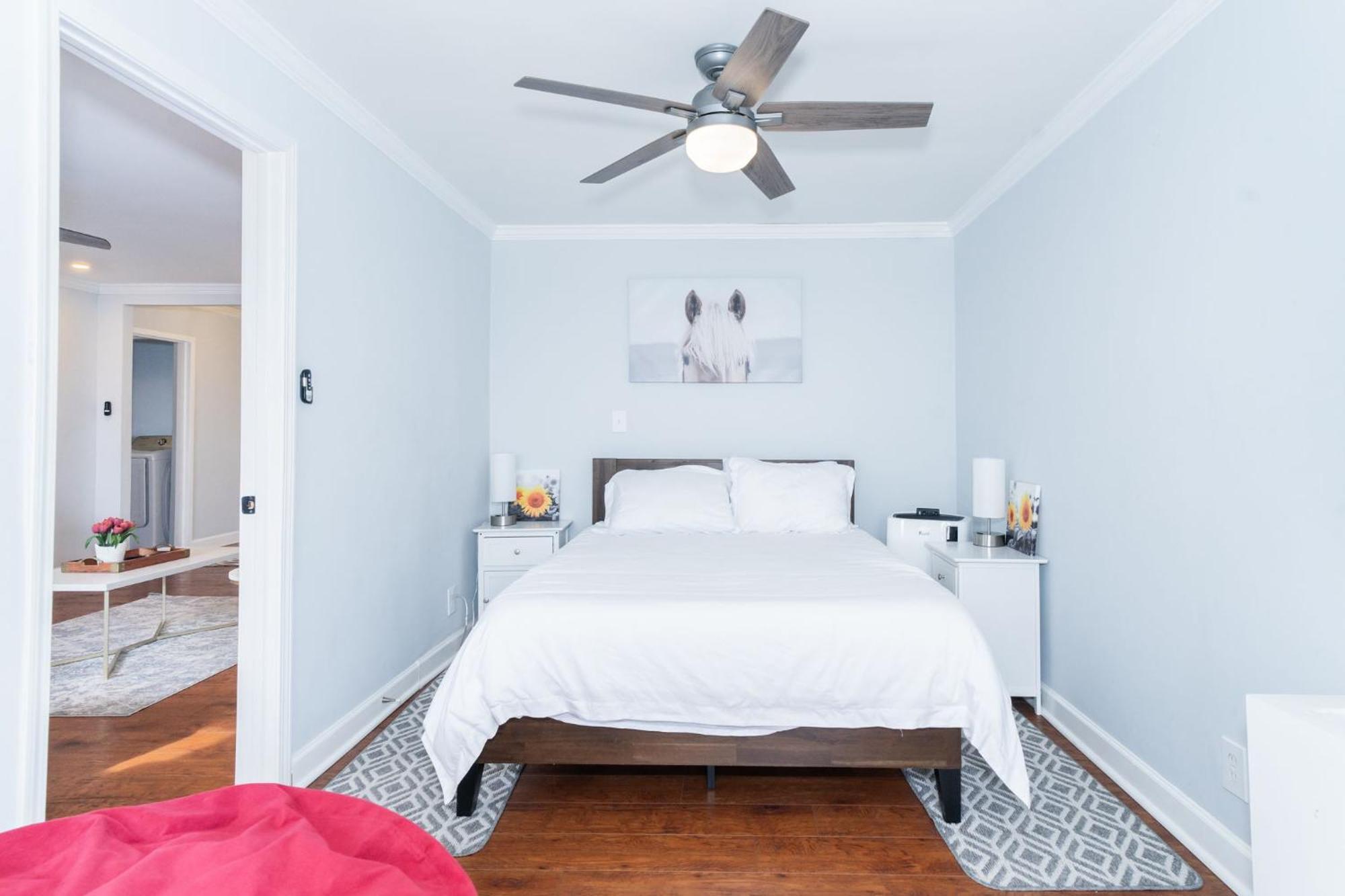21Floor-Renovated 2Br,1Bath King And Queen Bed And Parking 亚特兰大 外观 照片